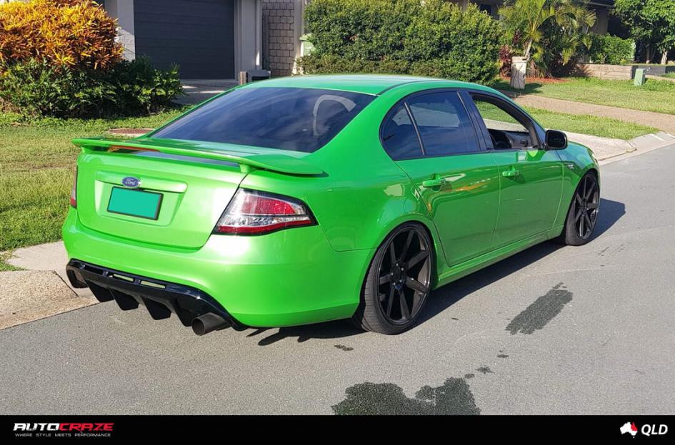 FORD-FALCON-VERONA-GLOSS-BLACK